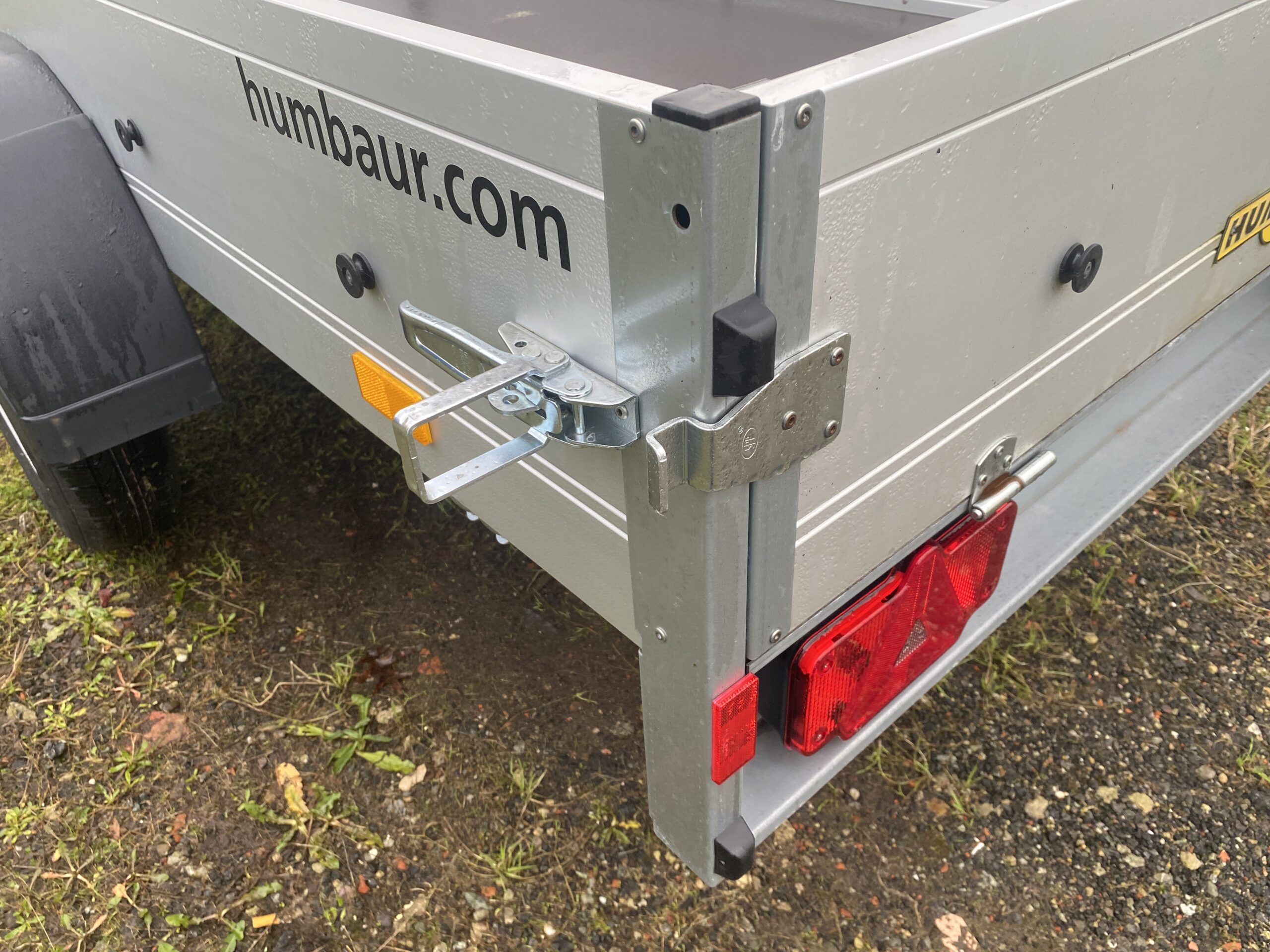 Humbaur H 752513 750 kg Alu PKW-Anhänger – Bild 5