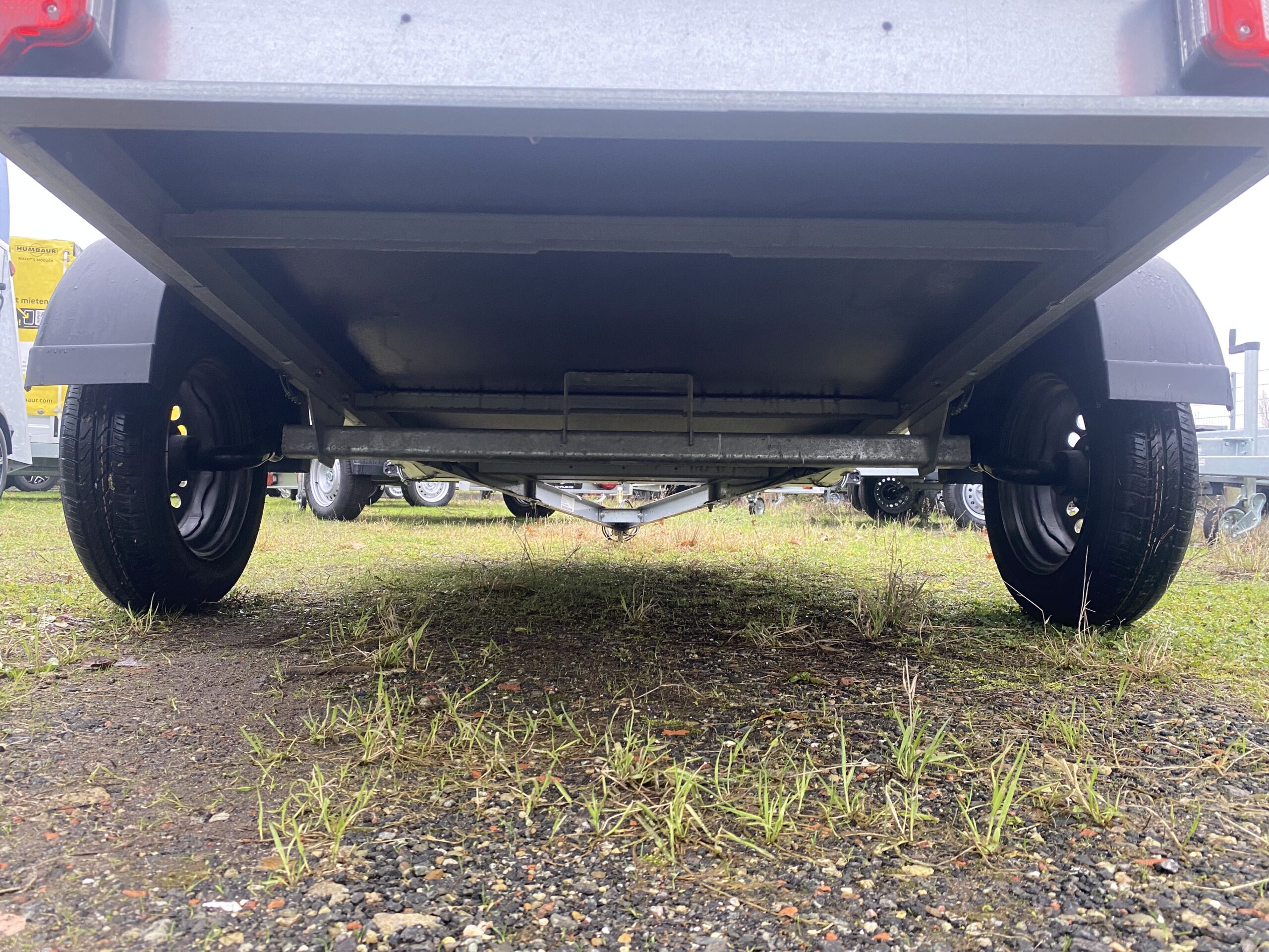 Humbaur H 752513 750 kg Alu PKW-Anhänger – Bild 6