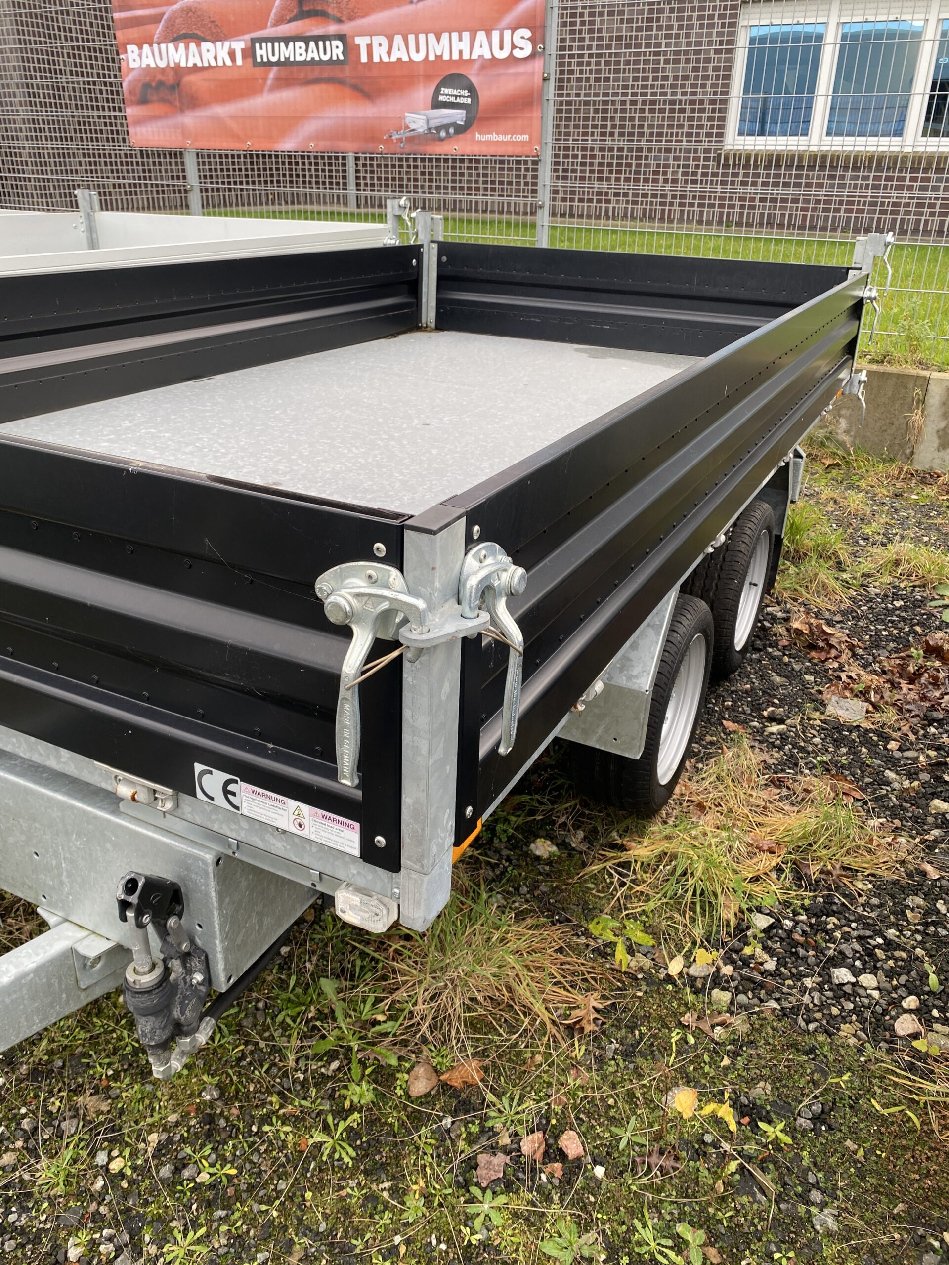 Humbaur HTK 2700.31 2.7t Dreiseitenkipper Kipper E-Pumpe Stahl – Bild 4