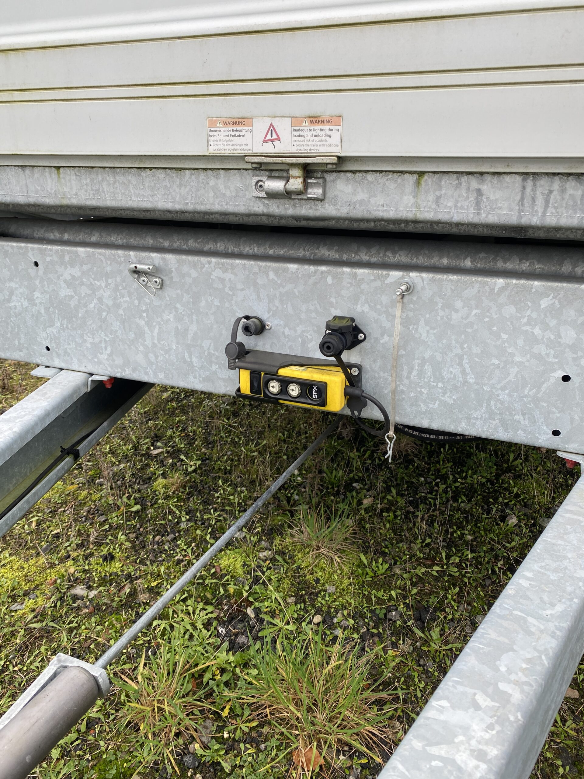 Humbaur HTK 3500.41 3.5t Dreiseitenkipper Ausstellungsstück – Bild 3