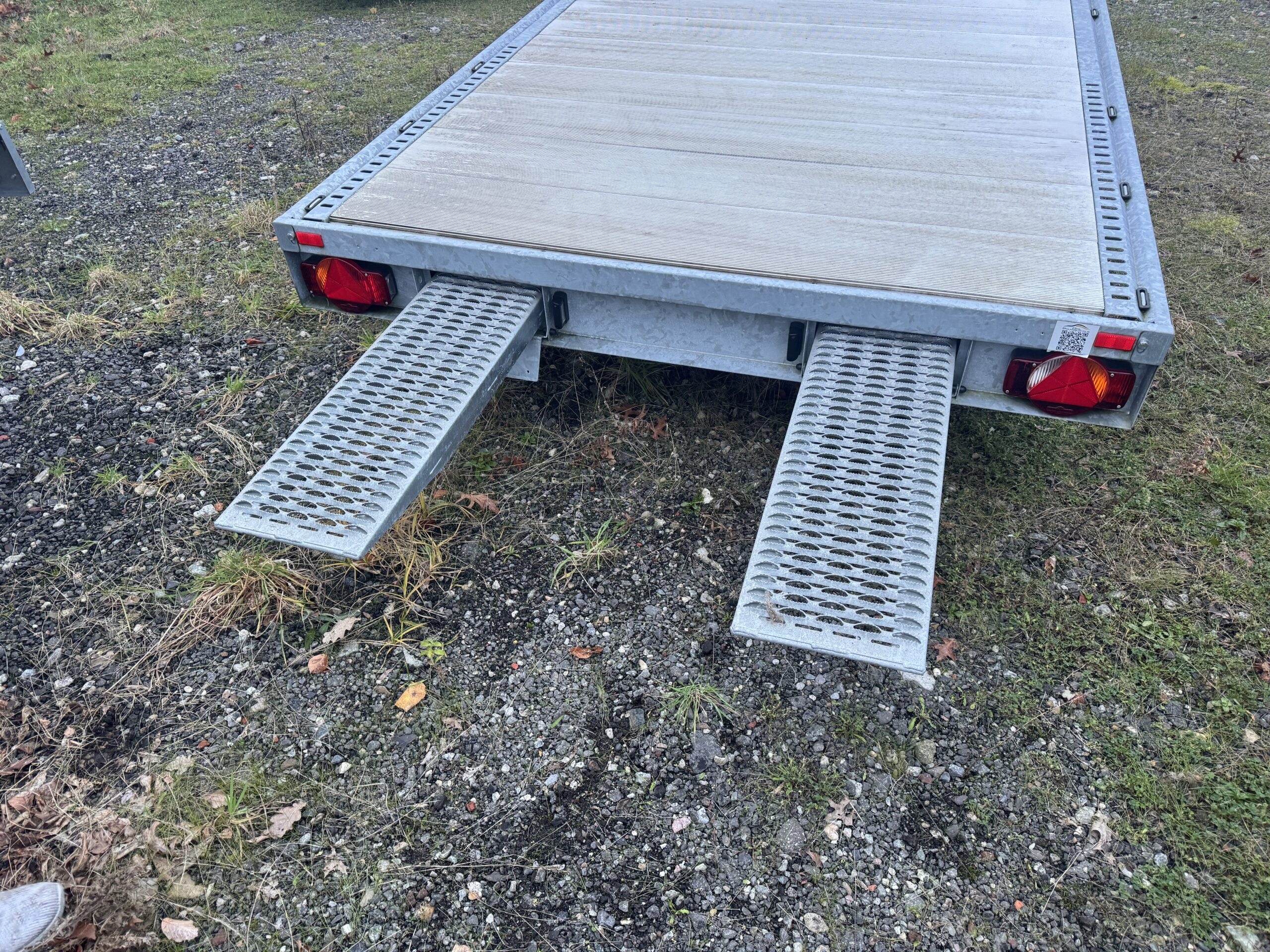 Humbaur Universal 3500 kg Fahrzeugtransporter Alu PKW-Anhänger – Bild 4